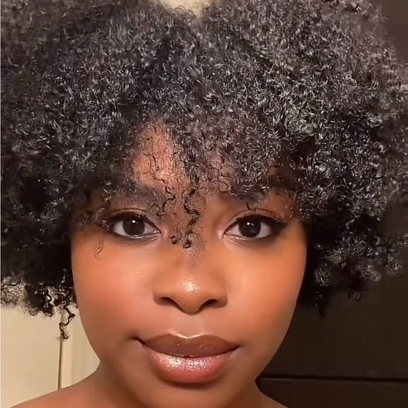 💋 OH BABY a MAC LIPGLASS. ** NEW IN THE BOX. RETAIL $24. - Picture 10 of 13